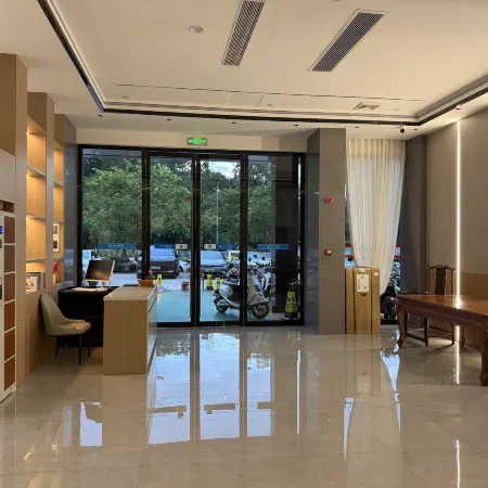 Xiangshan Xingfuli Homestay