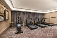 Mercure Hotel Wuxi Binhu Wuxianghui - ที่มีที่จอดรถ