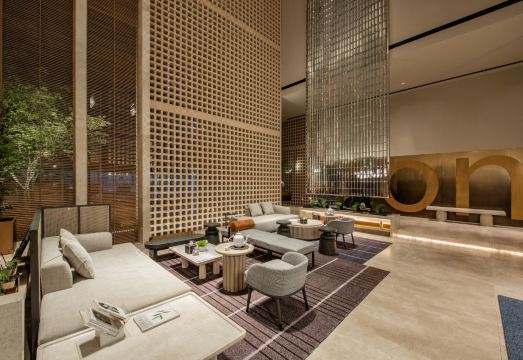 ICON LAB Hotel