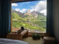 Zhagana Cloud Guesthouse - วิวภูเขา