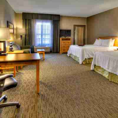 Hampton Inn & Suites Petoskey Rooms
