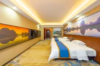 Manhattan Hotel Guilin Liangjiang Sihu Arctic Plaza Hotel in zona Yushan Park