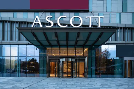 Ascott Xiangjiang FFC Changsha Отели рядом с достопримечательностью «Xiufengshan Park»