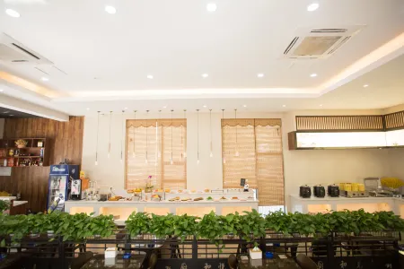 Heyue Hotel (Yunlong Lake Museum) Отели рядом с достопримечательностью «The Cableway of Yunlong Mountain»