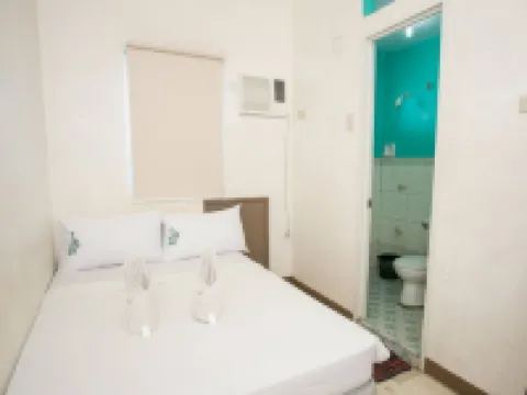 โรงแรมจีวี ดิโปล็อกซิตี้ โรงแรมในดีโปโลก