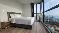 Andromeda Condominium Seaview Amazing Room