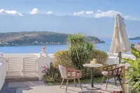 Santorini Cloud National Tide Sea View Resort Dali Hotels in Haidong Town/Ideal City