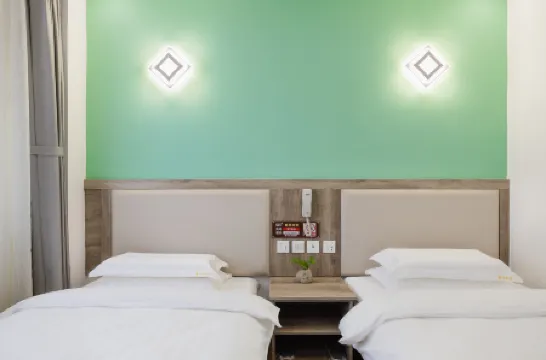 Shenyang Xinyue Hotel (New City Hall Plaza Taoxian Airport) Отели рядом с Аэропорт Шэньян