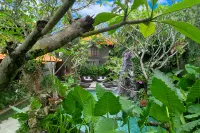 JAPA Suites & Villas Hotels near Jaens Spa Center Ubud