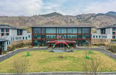 Mengyin Menglianggu Yimeng spiritual education training center hotel