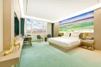 Haixi Prefecture Sky Mirror Vista Hotel (Da Qaidam Feicui Pedestrian Street)