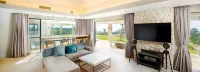 Kanehide Kise Country Club Hotels in Ginoza