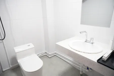 Forest Resort Hotel 2 (Aershan Railway Station City Government Branch)