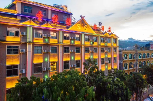 Lancang San Tiyana Hotel