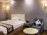 Chizhou Guangpu Hotel