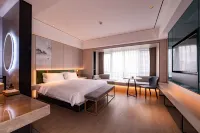 New century Manju Hotel (Hangzhou Liangzhu Logistics Center Branch) Hotels near CPC Hangzhou Yuhang Renhezhen Grass Roots Party School