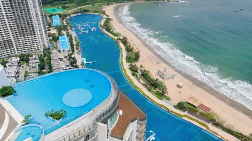 Alika Hotel - Uima-altaat