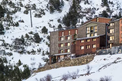 Hotel Roc Meler Hotels near Canillo Andorra