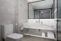 Ramada Encore by Wyndham Qionghai Downtown Các khách sạn gần Tianlaiquan Gymnasium