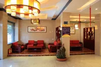 Jun Yi Chain Hotel (Danfeng Railway Station Branch) Hotel di Danfeng