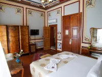 Sarnıç Butik Otel Hotels near Kadikoy