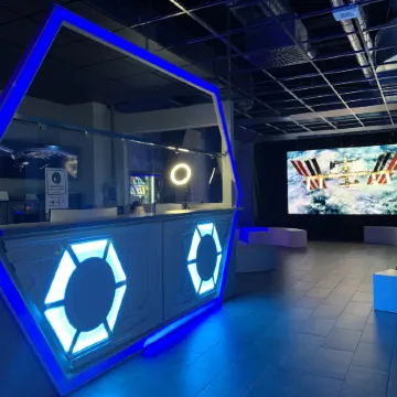 Space Night Capsule Hotel