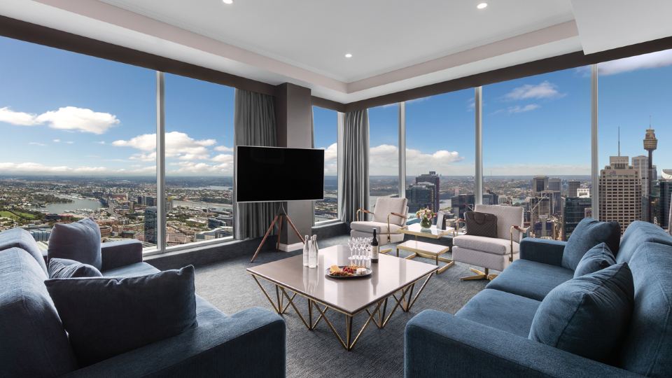 Meriton Suites World Tower