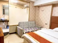Yiju Hotel (Bazhong City Square Bus Terminal Area) - balcony