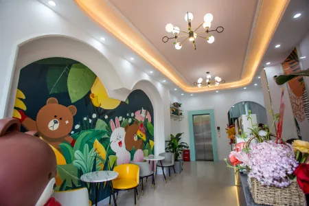 Mr. Ding'an Xiong Zhihui Inn Отели рядом с достопримечательностью «Ding'an Station»