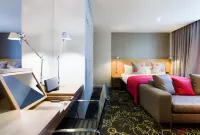 Apex Temple Court Hotel - balcón