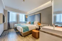 Yueweizhi Hotel (Baoding East Railway Station Heda New District Store)