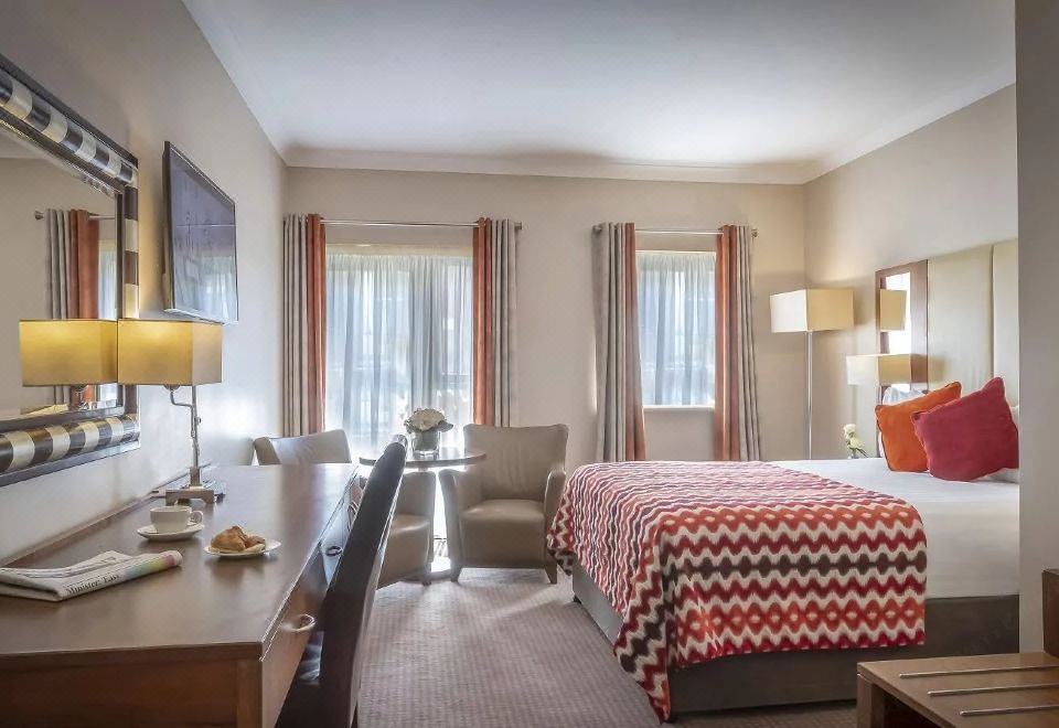 The Royal Marine HotelOver view