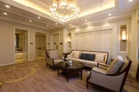 GuangYueZun Hotel (Liuzhou Sanjiang Gulou Bird's Nest) - balcony