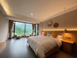 Yanfeng Alili Homestay