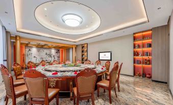 Nanxun Shuijingjing Maison New Century Grand Hotel