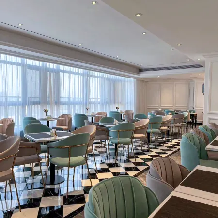 Xana Hotelle Hotel (Xinyu High-Speed Railway Station Zijincheng)