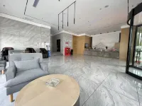 Mercure Yicheng Fengshang Hotel