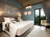 Sanae' Oldtown Hotel Hotels near Wat Lokmolee