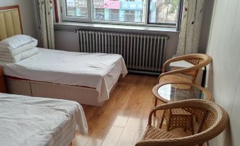 Aohan Banner Xinyue Hotel