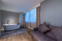 Kaifeng Drum Tower Square Qingming Shangheyuan Manxin Hotel