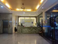 Yunfu Baohua Hotel - Pet friendly