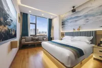 Qujing Journey Select Hotel (Shunhuayuan Branch) Hotels in Qilin Garden