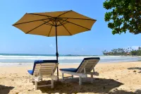 Smeralda Beach Hotel Dikwella - de playa