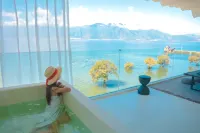 阿凱緹婭·安止櫻落海景度假飯店