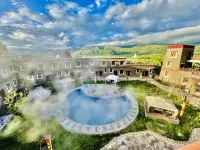 Mazhaga Hot Spring Resort Hotel (Garzi Gesar Wangcheng Branch) Hotels in Garzê County