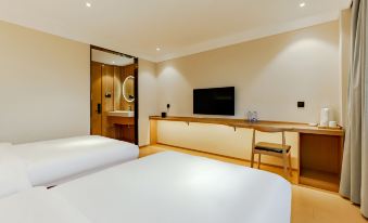 Yunlai Four Seasons Hotel (Ma'anshan High-speed Railway East Station)