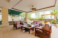 Xishuangbanna Jinghong Yuejingzhuang Manyuexin Villa