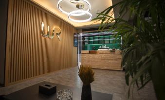 WR E-sports Business Hotel