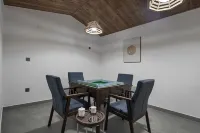 Floral Hotel · Shi'ersu hotel (Wuyuan High-speed Railway Station Branch)