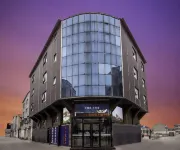 Home Inn Huayi Series - Shangqiu Liang Park Shangqiu South Station Huayi Hotel